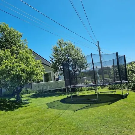 Casa Monami I Naturen Naer Bergen アパート Lonevåg